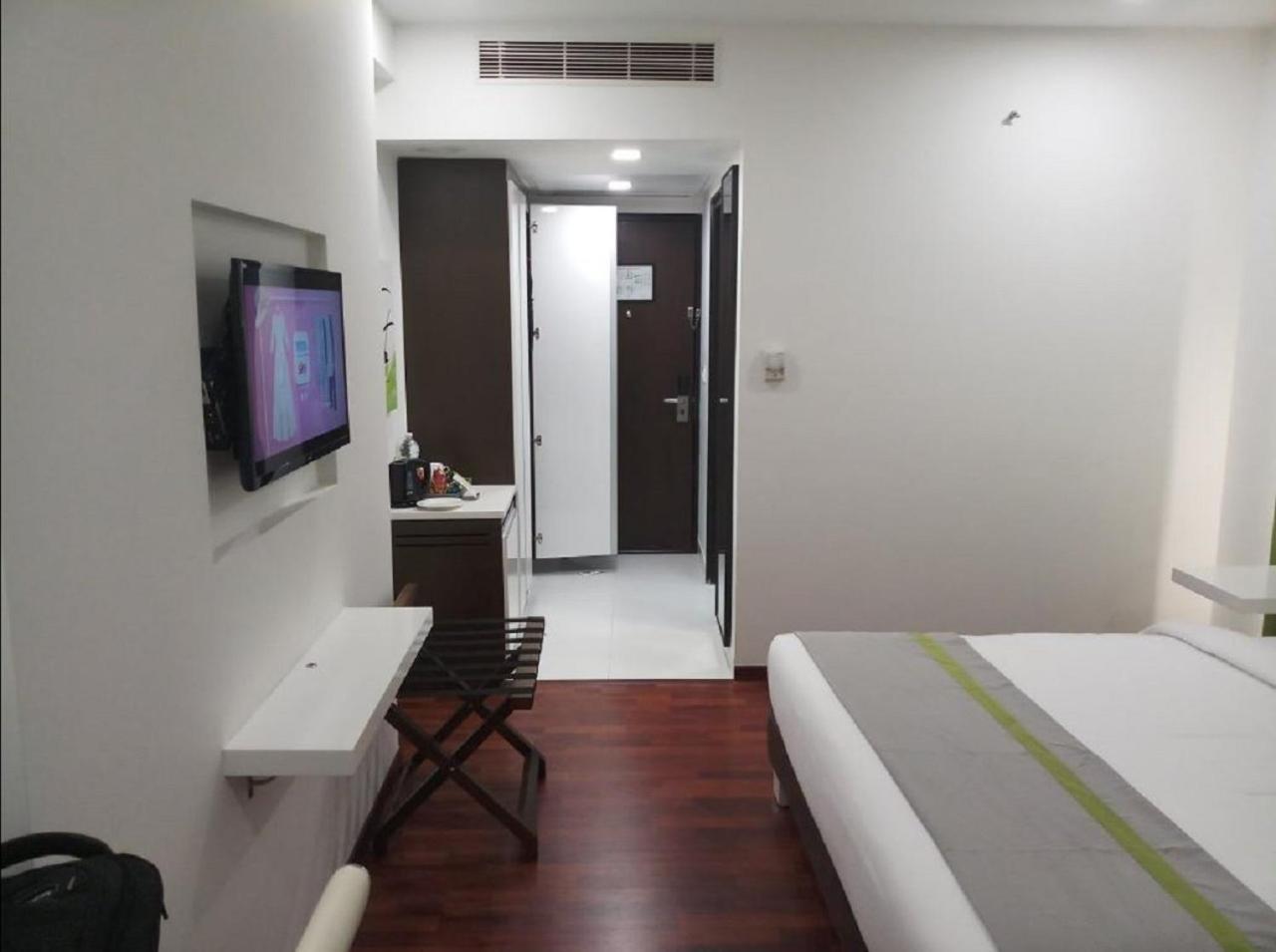 Lemon Tree Hotel, Banjara Hills, היידראבד מראה חיצוני תמונה